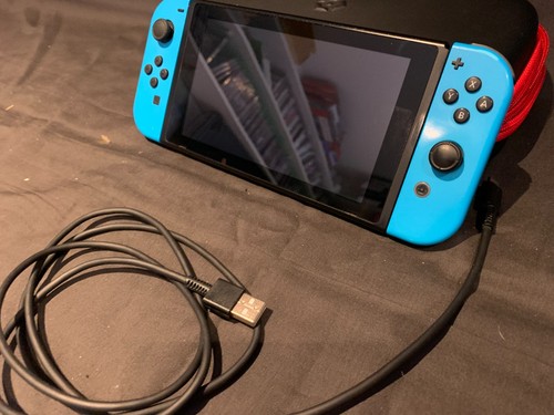 Nintendo switch console - gb,