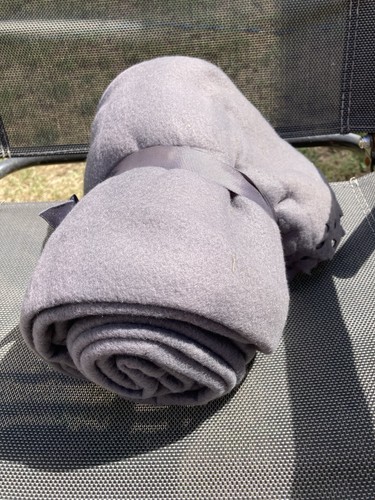 Throw blanket - throw,