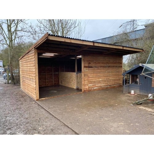 24ft 12ft internal stables - 24ft,