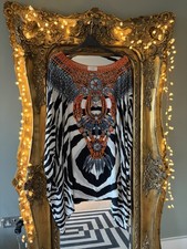 Camilla Franks Short Round