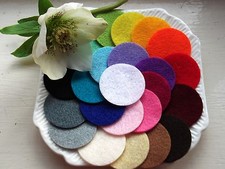 24 X DIE CUT FELT CIRCLES FOR CRAFTS   CHOICE OF SIZES & COLOURS WOOL BLEND FELT
