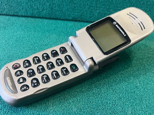 Vintage retro motorola v50 - retro,
