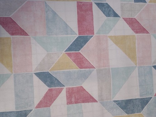 Studio pink blue grey - g,