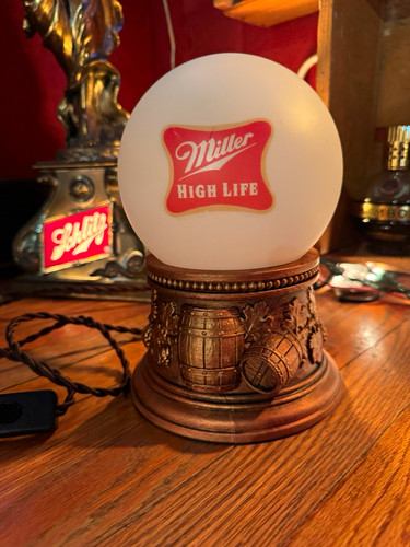 Miller high life lighted - life, globe