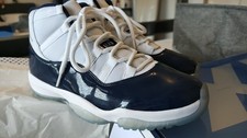 Air Jordan XI Retro (Univ