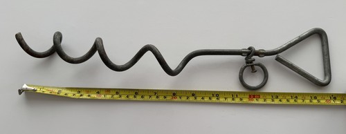 Tie out dog stake - dog, spiral