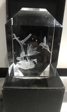 Paperweight Lesser Pavey LP4669 Crystal Clear GLASS Laser Art 3D BIRDS 9cm Boxed