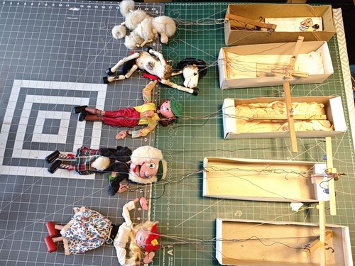 Pelham puppets boxed - pelham, x5