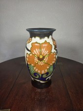 Art Deco N.V.Koninklyke Plateelbakkery Zuid-Holland GOUDA (PZH) Vase Matte 