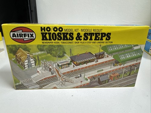 Airfix kiosks steps - &,