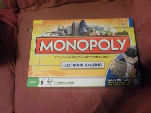 Hasbro 2009 monopoly - 2009,