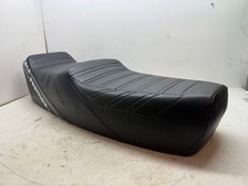 VESPA T5 MK1  BLACK WHITE SCRIPT YANKEE POLE POSITION SEAT