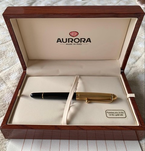 Aurora fountain pen 14k gold - 14k,