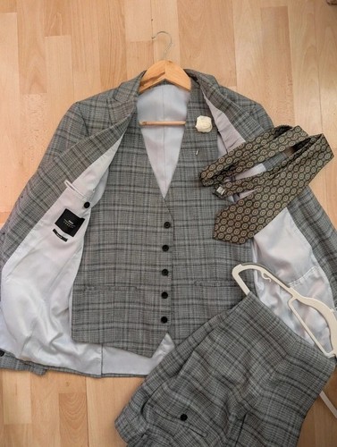 Moss london three piece - london,