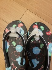 Black flip flops with - black, japanese