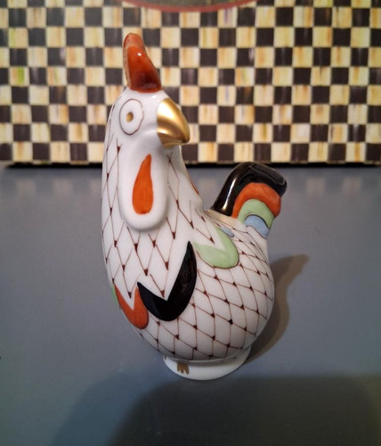 Hollohaza hungary figurine - hungary,
