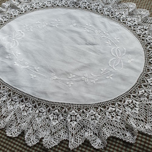 Vintage linen and lace - , hand