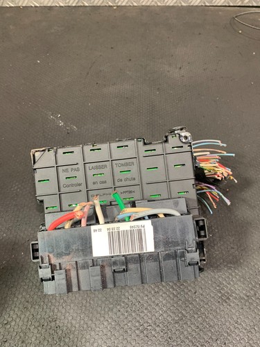 2005 peugeot 307 - peugeot, fuse