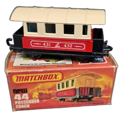 Matchbox passenger coach - matchbox, 44