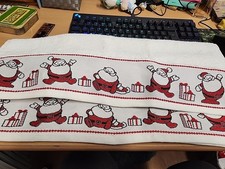 CHRISTMAS SANTA HAND TOWEL X 2