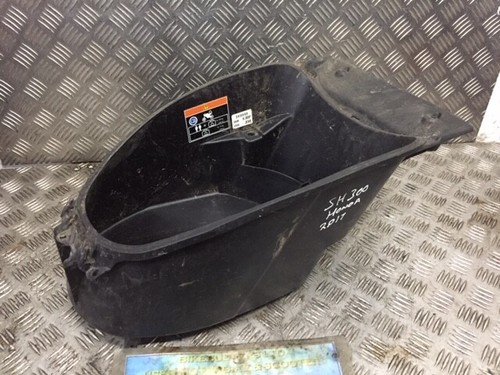 Honda sh300 seat tub 2017 - sh300,