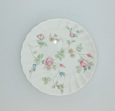Wedgwood rosehip small - wedgwood, bone