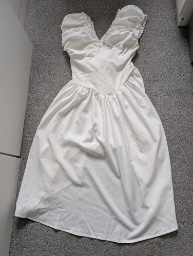 Boohoo white summer midi - white,
