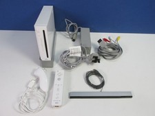 working NINTENDO WII WHITE VIDEO GAME CONSOLE complete set up CONTROLLER stand