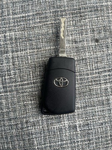 Genuine toyota flip - toyota, key