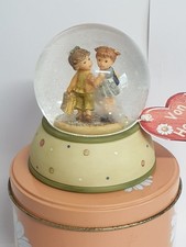 Goebel Nina Marco Snowglobe