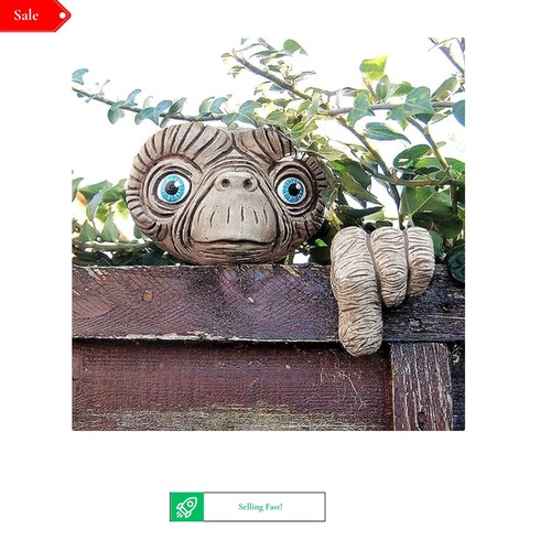 Alien tree face garden - alien,