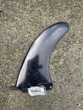 Black northcore 7.5 inch fin for surfboard. 