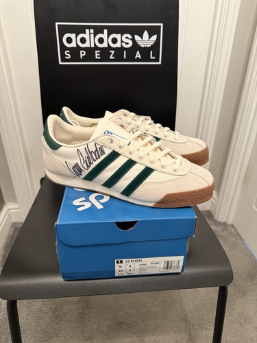 Signed liam gallagher adidas - liam,