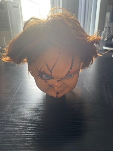 Chucky child play hand - child's,