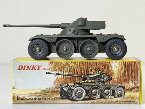 Dinky toys 827 panhard - dinky,