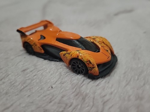 Hot wheels mclaren - hot, gt