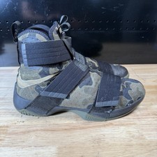 Nike Lebron James Soldier 10