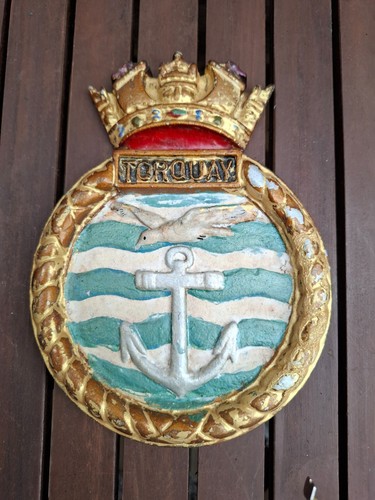 Vintage hms torquay crest - hms,