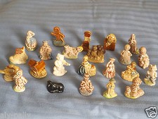 OLD WHIMSIES WADE MINIATURE NURSERY RHYME FIGURES 1970'S 1.5" HIGH multi listing