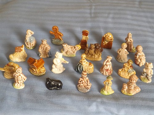 Old whimsies wade miniature - old,