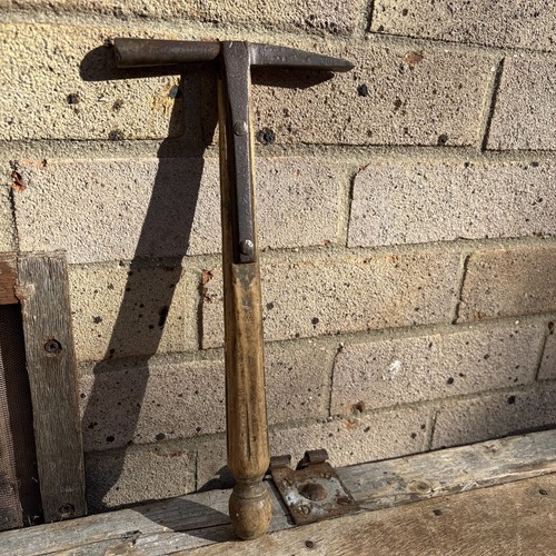 Brades gpo tack - gpo, vintage