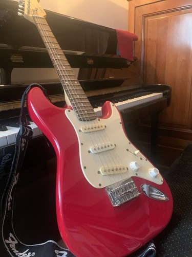 Fender squier stratocaster - fender,