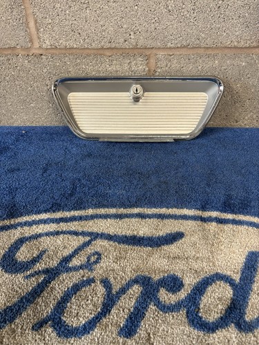 Ford anglia 105e glove - anglia,