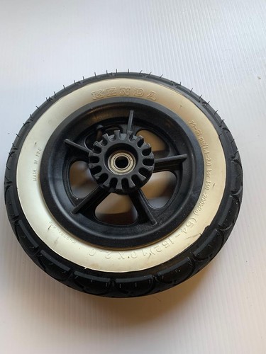 Phil and teds - dot, wheel