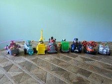 Paw Patrol Vehicle/Figure Bundle Skye Everest Rubble Marshall Rocky Tracker Zuma