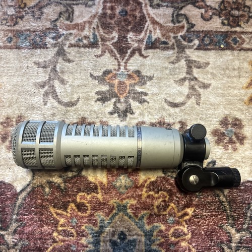 Re20 project mic - ev,