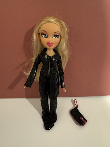 Bratz doll dynamite - doll:, cloe
