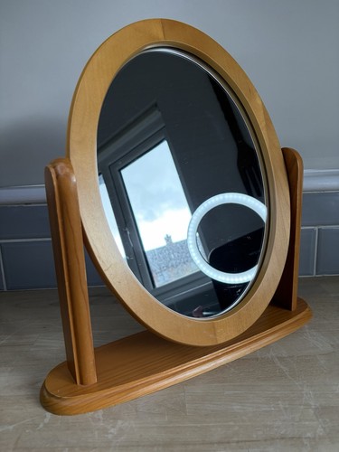 Vintage pine freestanding oval - vintage,