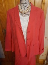 Ladies Smart  Linen suit 18 GERARD BRAND  lovely for any occasion suit wedding 