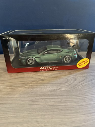 Autoart aston martin dbr9 - autoart, 1:18
